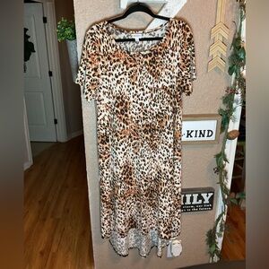 LuLaRoe Carly High Low Shirt Dress Leopard Print Women’s Size XL